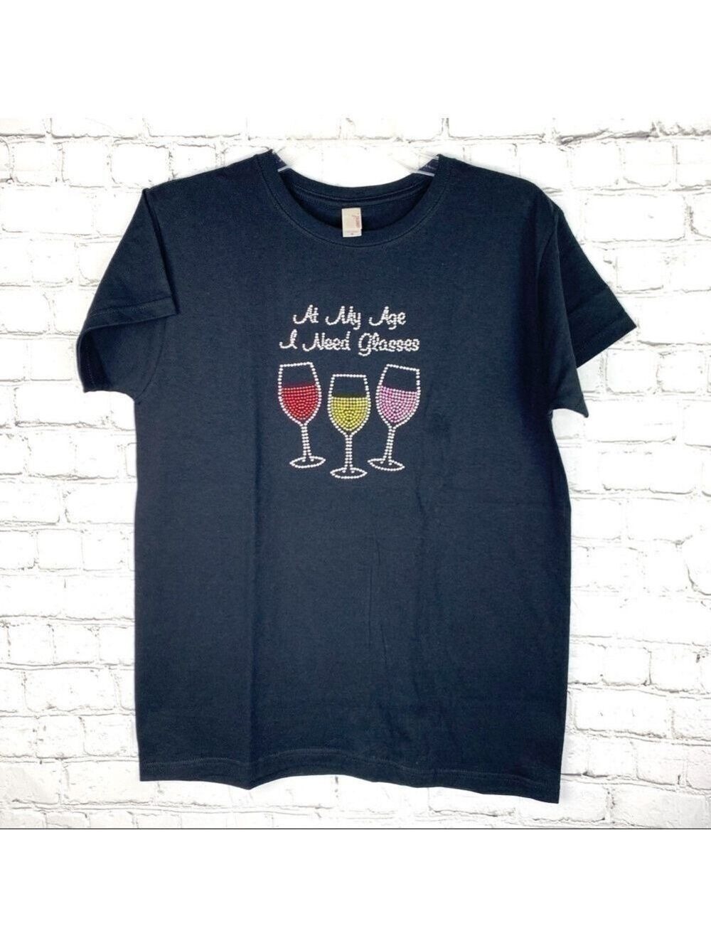 NWOT-ANVIL "At My Age I Need Glasses" RhineStone Embellished Wine Glasses Tee MD